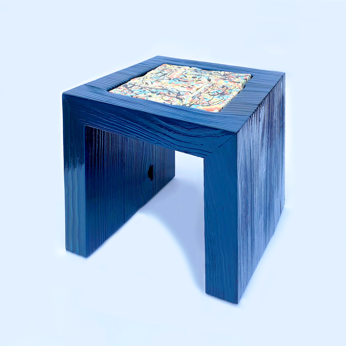 B89 stool/side table (blue)
