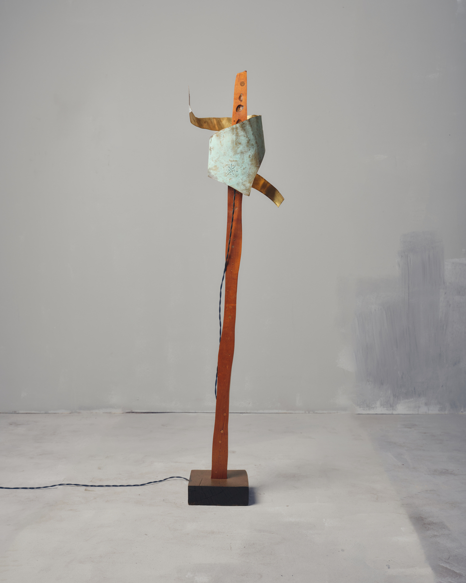 Floor Lamp 02