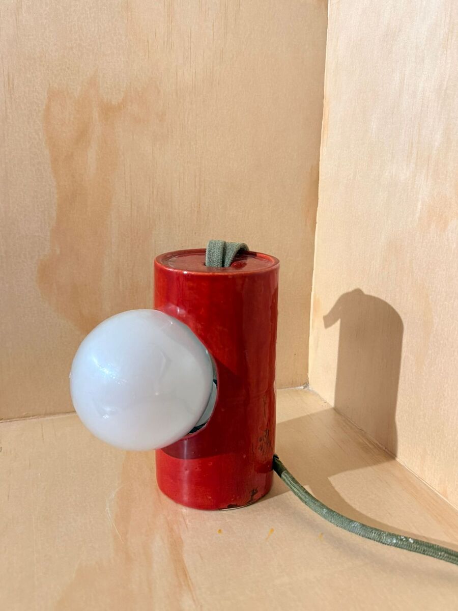 CERAMIC LANTERN LAMP RED