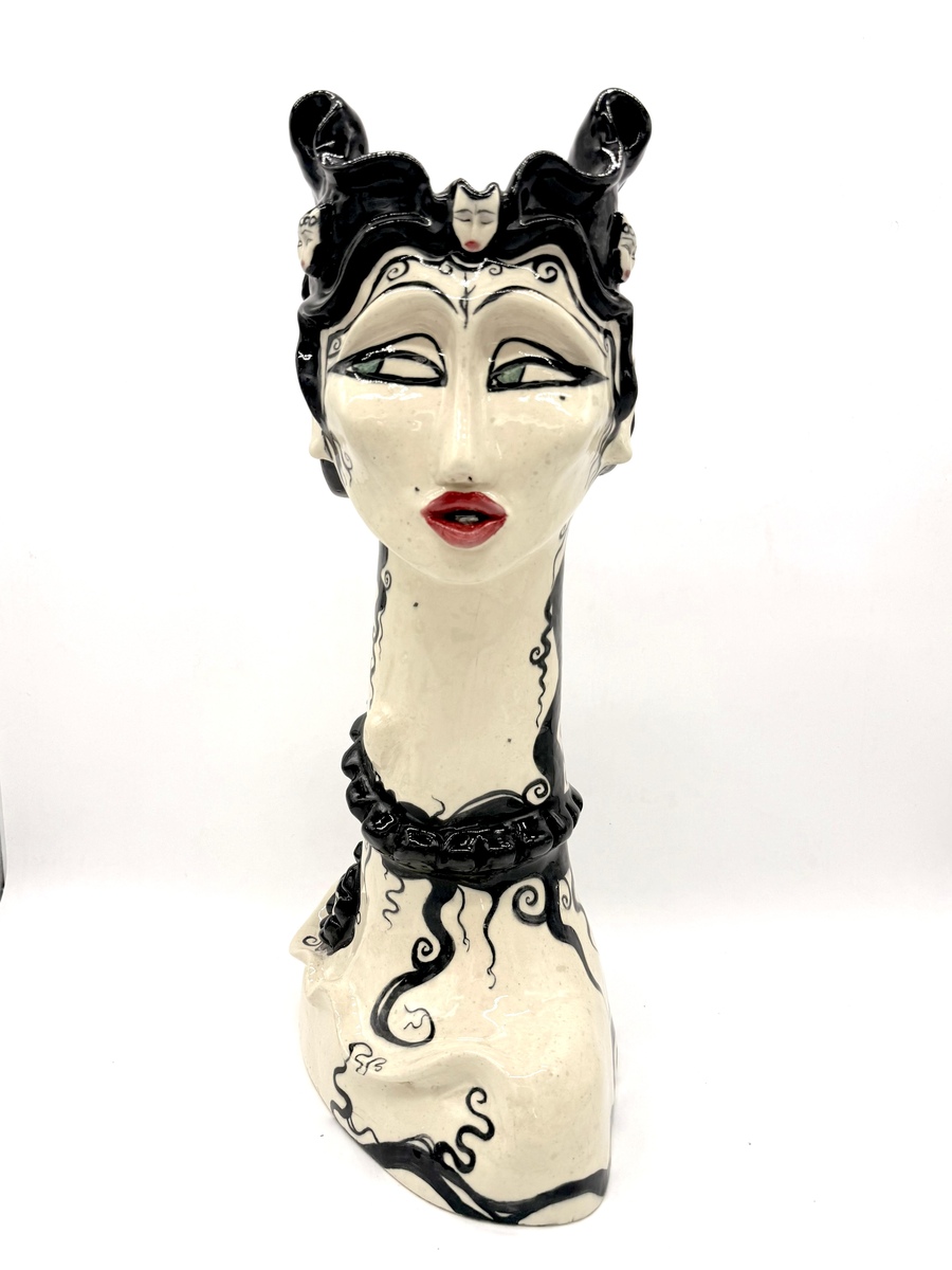 Primadonna I