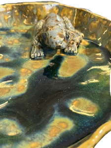 Blue and Green Frog Plate
