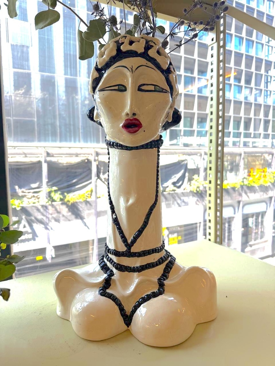 Primadonna II